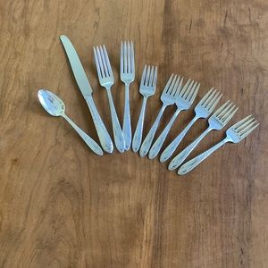 King Edward silver plated flatware 10 pieces.